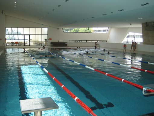 Sportbecken im 2.Stock der neuen Kärnten-Therme in Villach